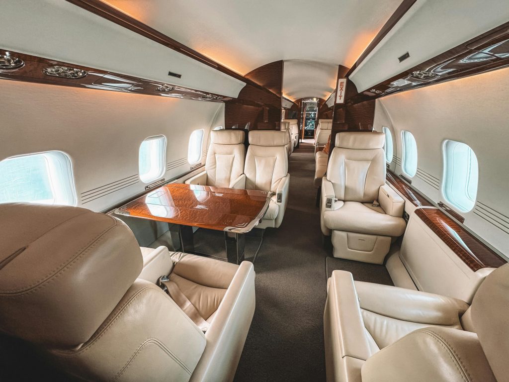 Private Jet Cost Per Hour