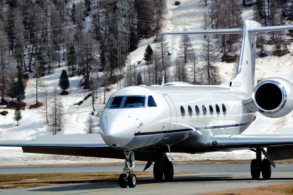 Private Jet vs First Class