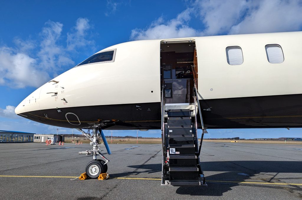 Gulfstream G550 Private Jet