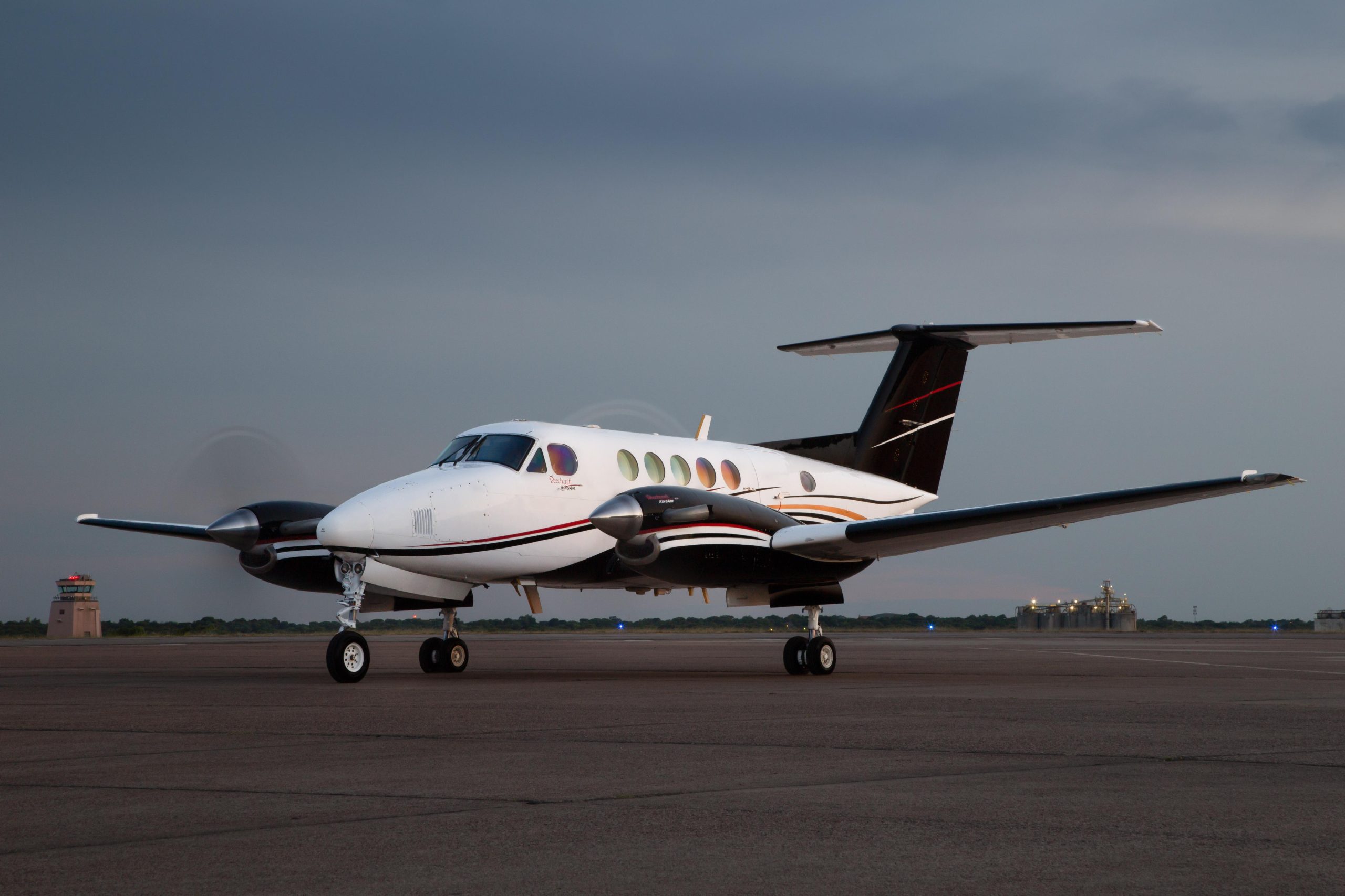 King Air 200 Private Aircraft for Rent: When to Choose One