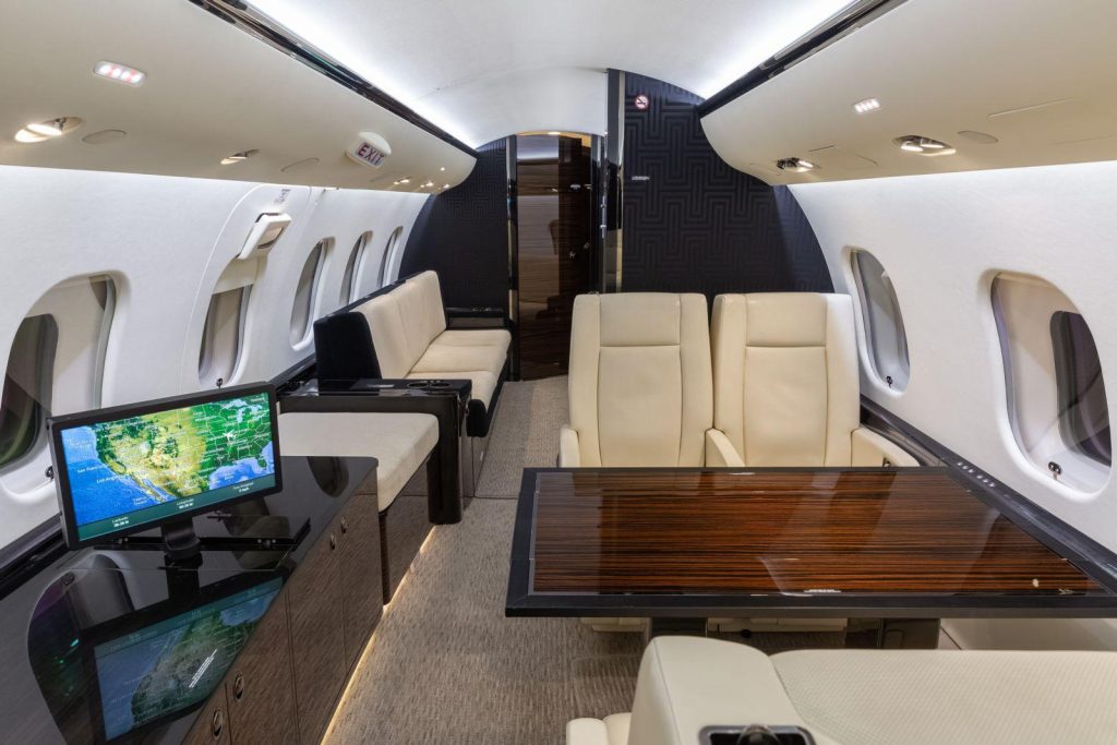 Global 6000 Charter